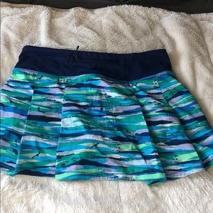 Lulu lemon skirt